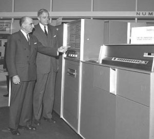 martinshreder.com-IBM-608-Transistor-Calculator-1956